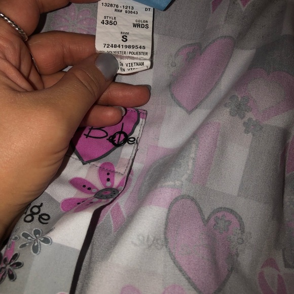 HQ Scrub Jacket Breast Cancer Edition SMALL - Picture 2 of 3